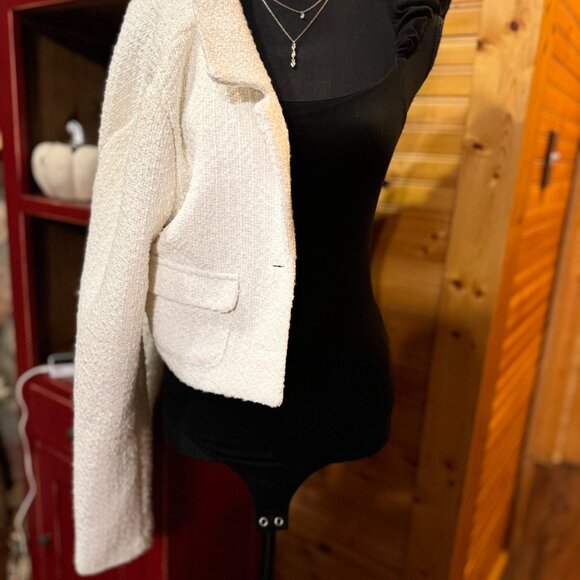 Cropped Blazer - Picture 6 of 7